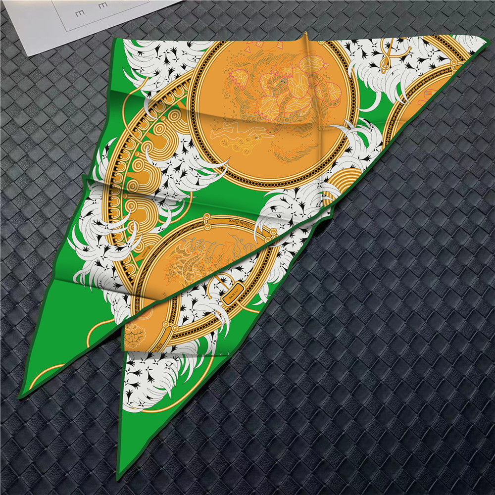 Triangle Silk Scarf Shawls Lux - đánh giá và giá Luxury Bags Hong Kong