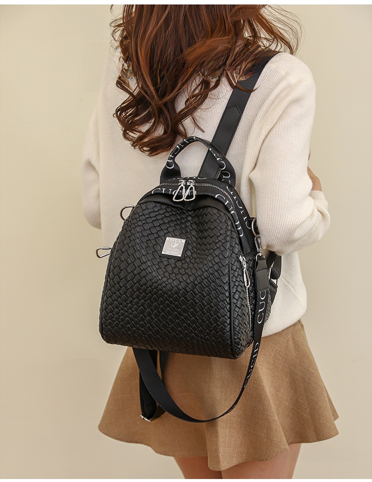 Luxury Weaving Women's Backpac - đánh giá và giá Luxury Bags Hong Kong